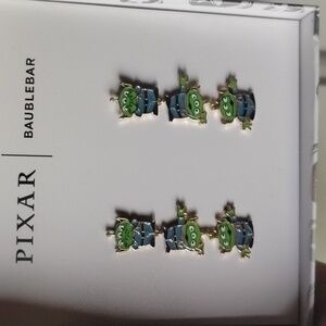 BaubleBar Toy Story Claw Aliens